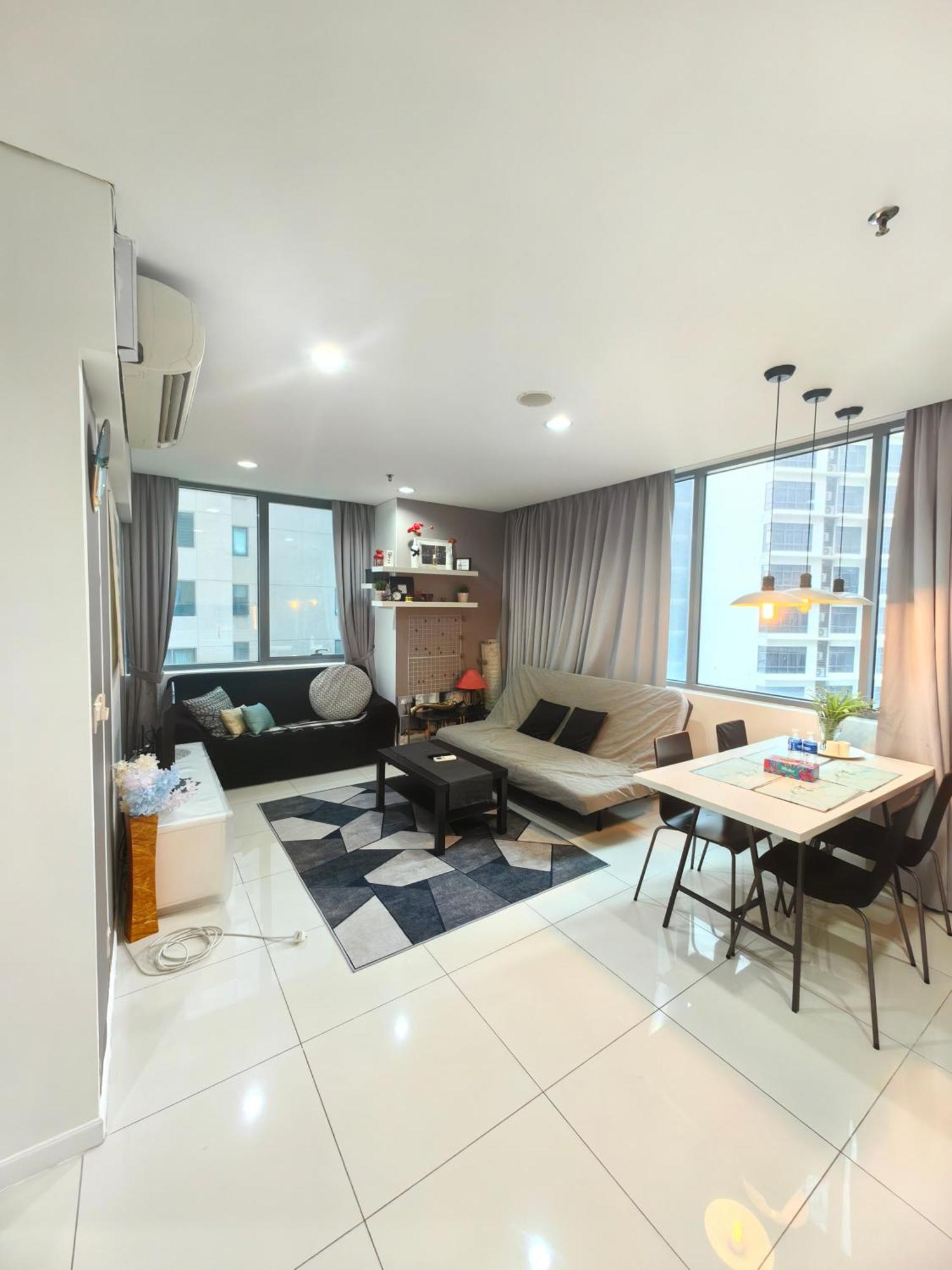 Summer Suites By Moon Orchid Kuala Lumpur Extérieur photo