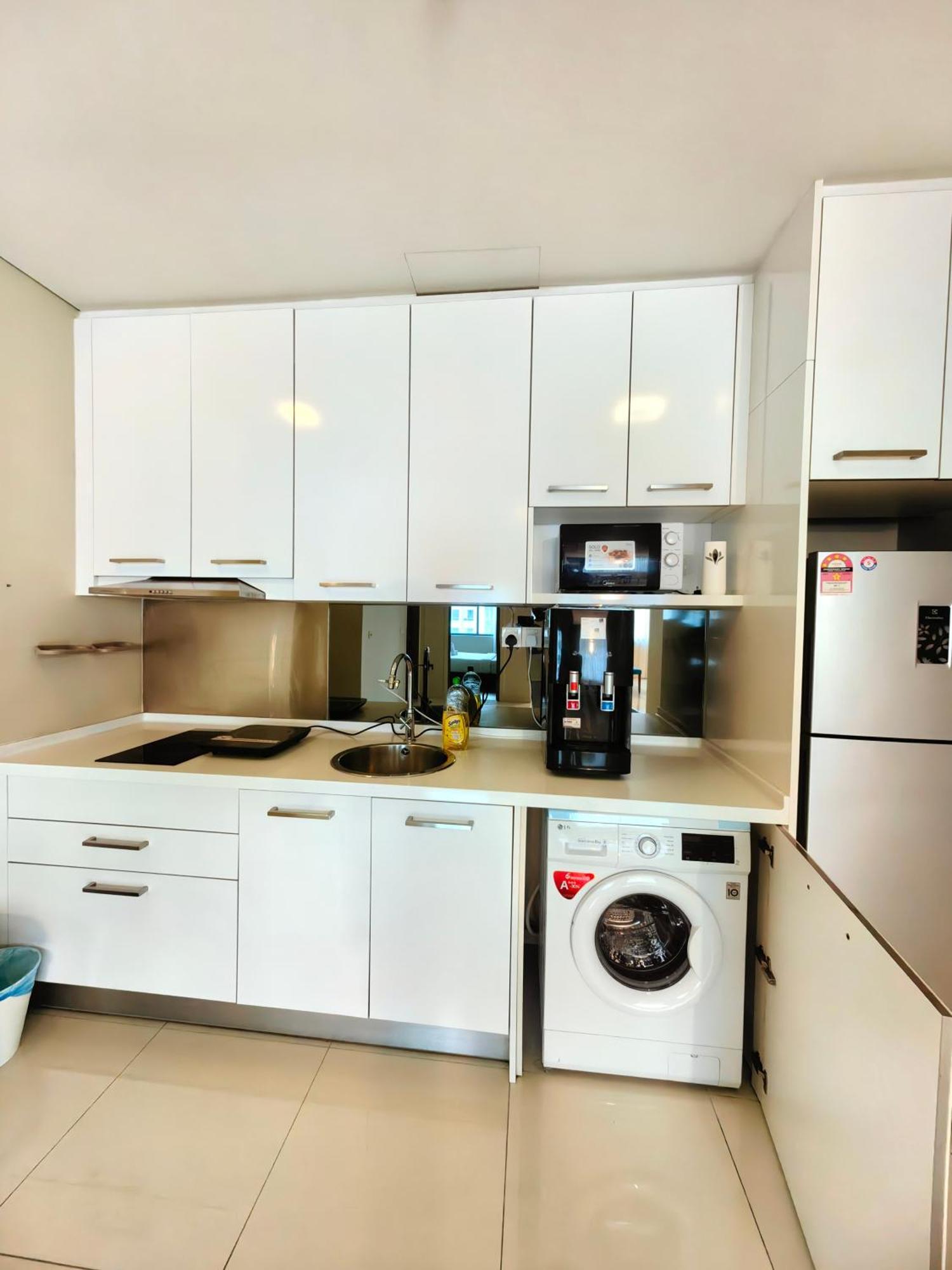 Summer Suites By Moon Orchid Kuala Lumpur Extérieur photo
