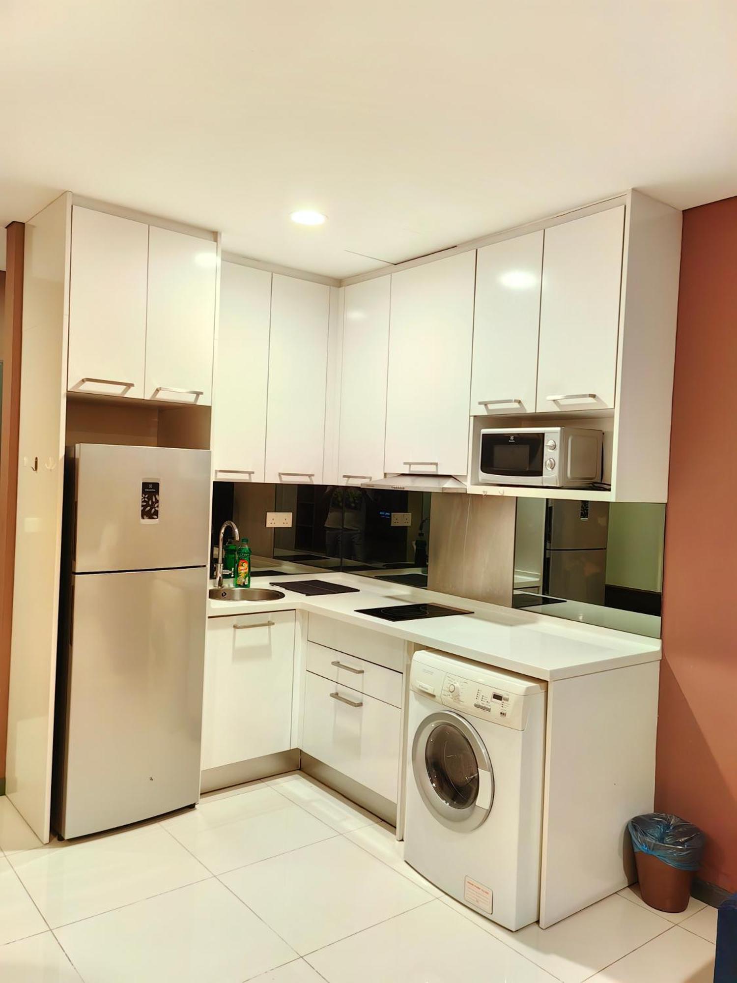 Summer Suites By Moon Orchid Kuala Lumpur Extérieur photo
