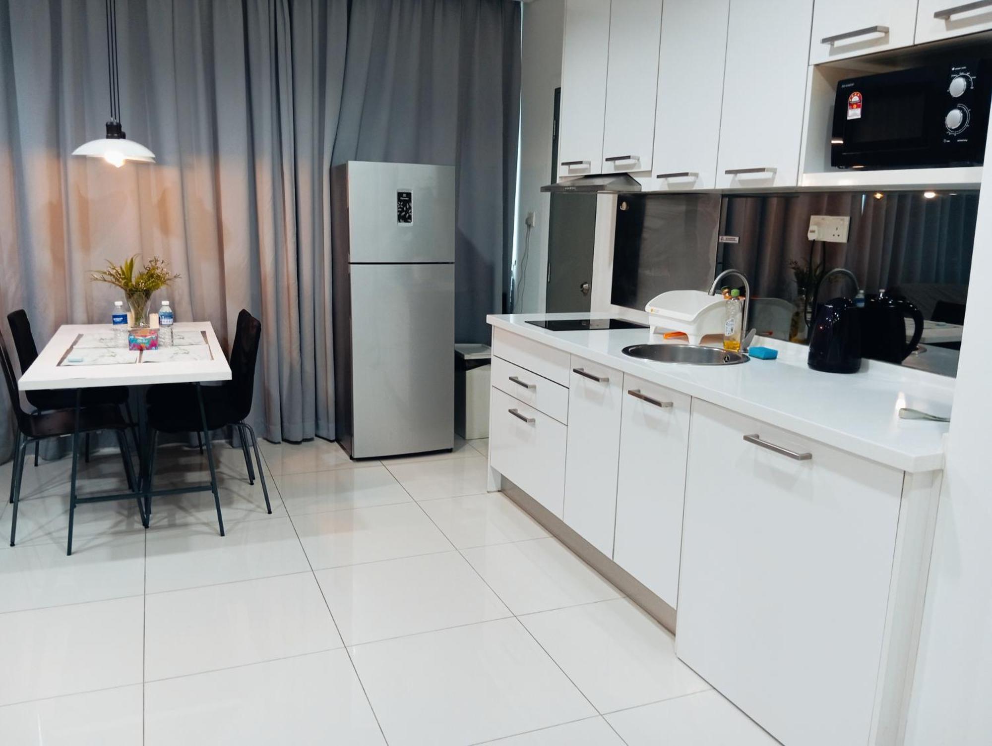 Summer Suites By Moon Orchid Kuala Lumpur Extérieur photo